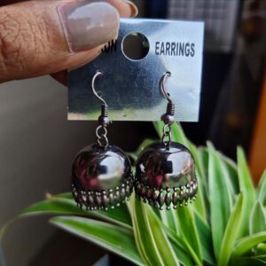 Light Weight Black Hanging
