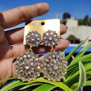 Rich Kundan Round Shaped
