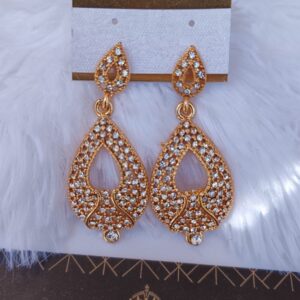 GOLDEN BASE WHITE STONE DANGLER