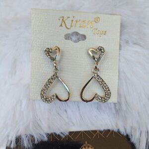 SILVER BASE WHITE STONE HEART EARRINGS