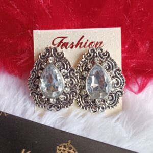 SILVER STUD BIG STONE TILAK SHAPE