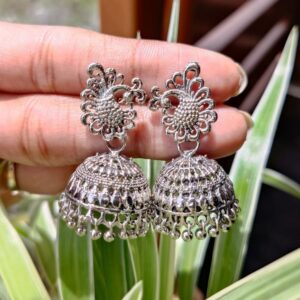 TRADITIONAL PEACOCK SILVER METAL JUMKA