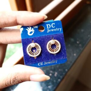 CONCETRIC RING CZ STUD